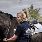 Poppy Webber Peewee Saddlery Hippo Horse Showers